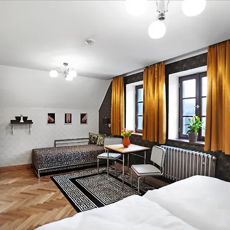 Hotell Authentic 4*